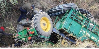 ट्र्याक्टर दुर्घटनामा चारजनाको मृत्यु