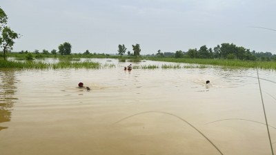 सर्लाहीमा बाढीबाट दुई जनाको मृत्यु, ७२ जनाकोे उद्धार