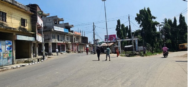 सर्लाहीमा रातिदेखि अनिश्चितकालीन कर्फ्यु, केही घरमा आगजनी र तोडफोड