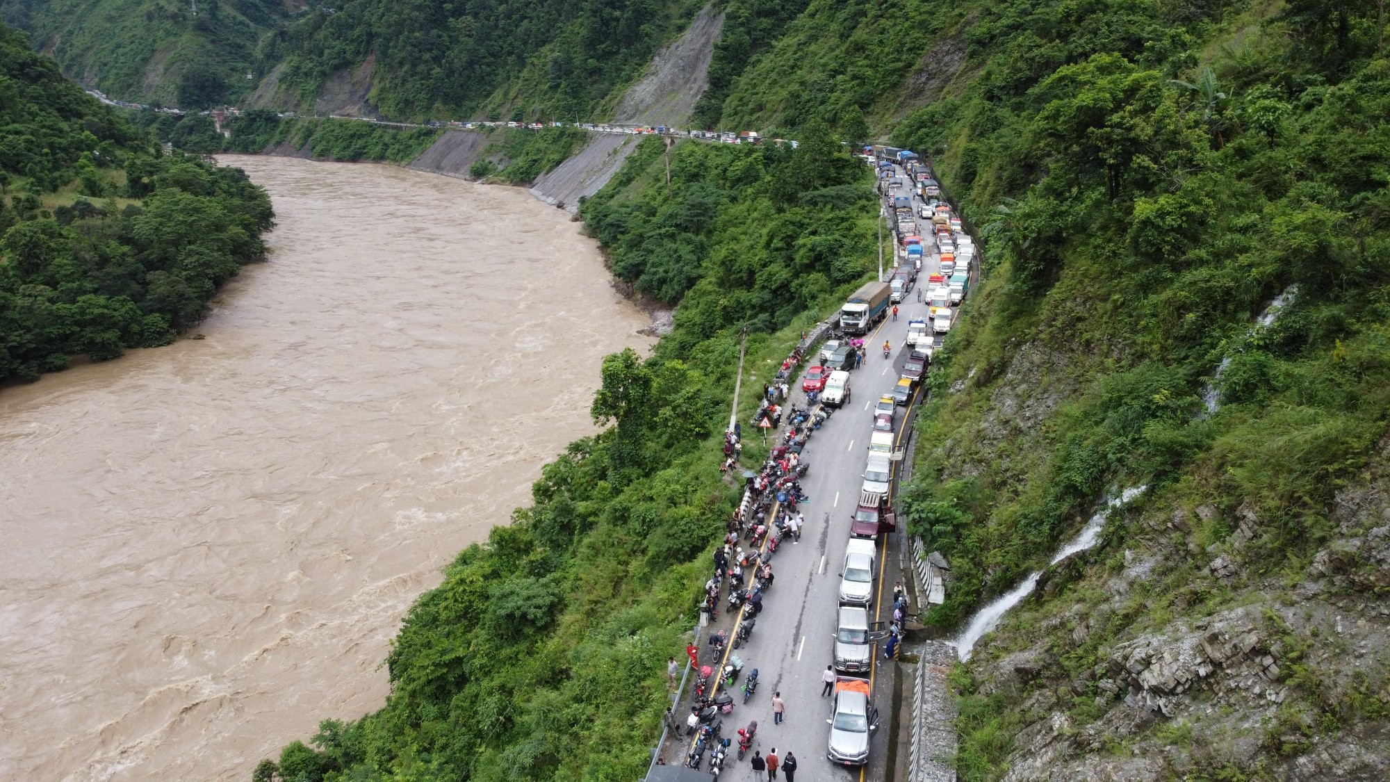 नारायणगढ-मुग्लिन सडक पुनः अवरुद्ध