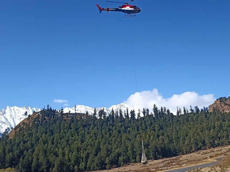 हेलिकोप्टर दुर्घटना : घाइतेहरूलाई उपचारका लागि काठमाडौं ल्याइयो