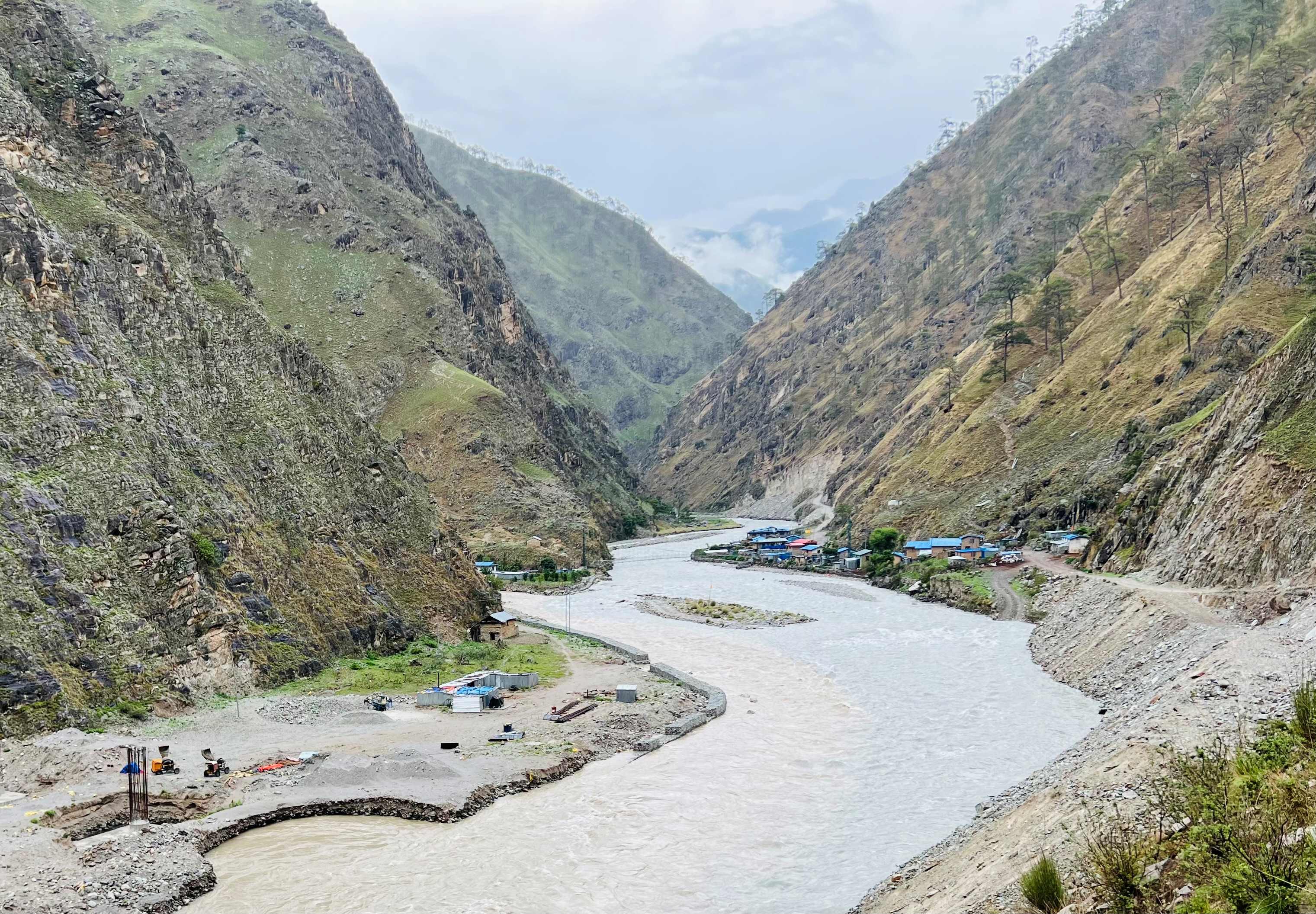 त्रिवेणीका नागरिकको प्रश्न- राज्य कहाँ छ ?